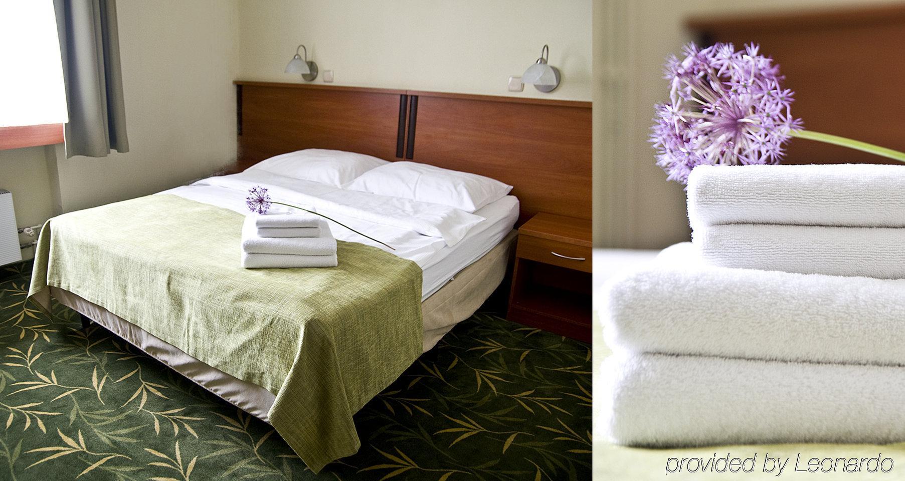 Brojan Hotel Jaworzno Kamer foto