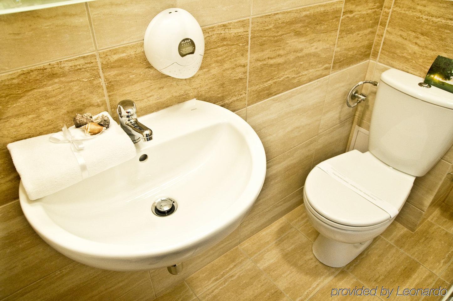 Brojan Hotel Jaworzno Buitenkant foto