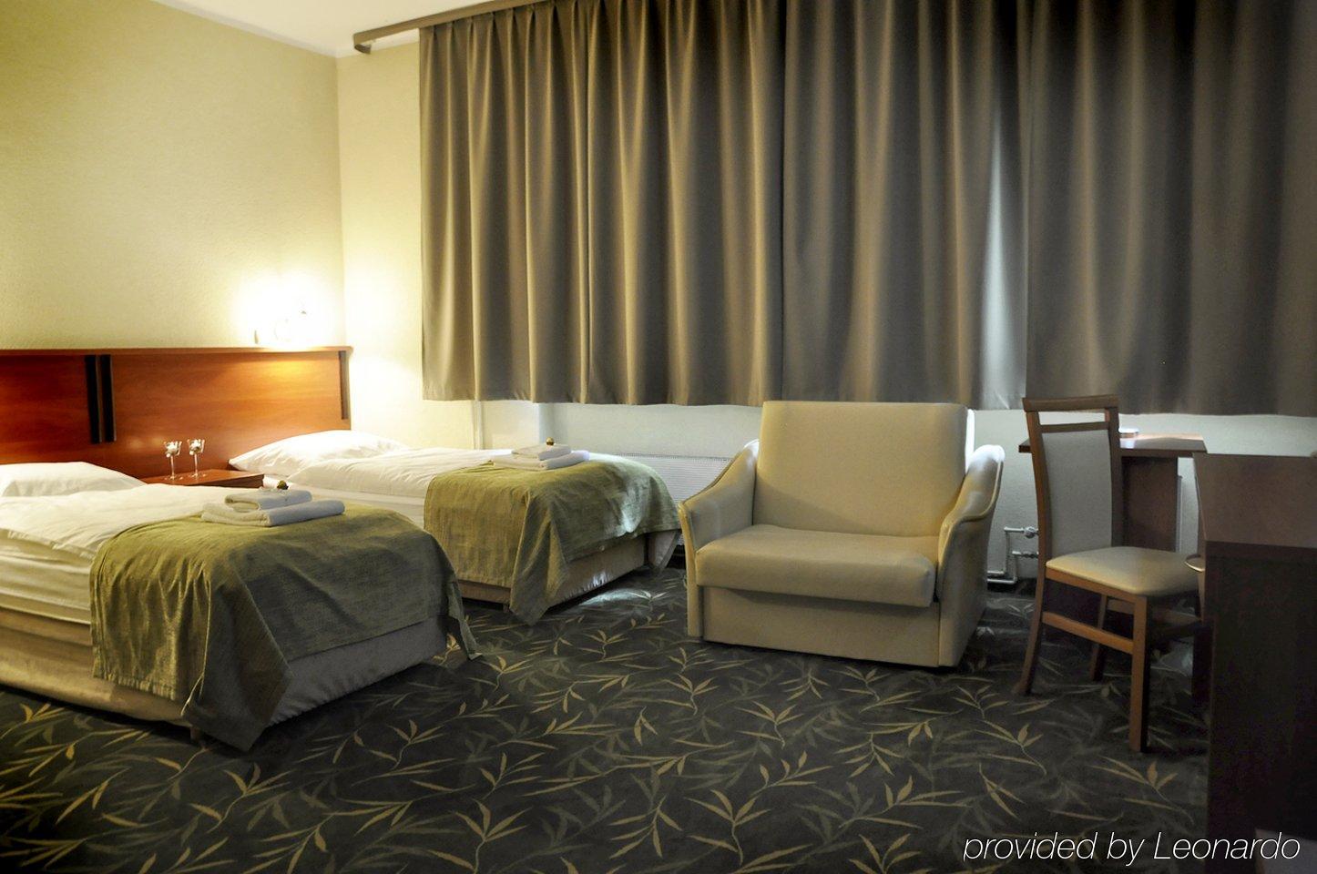 Brojan Hotel Jaworzno Kamer foto